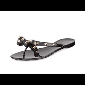 Authentic Valentino Garavani Rockstud thong sandal